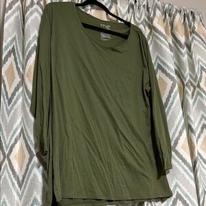 Terra & Sky Olive Long Sleeve Tee